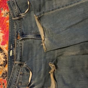 Womens jeans. Size 18 petite. Have been worn (I’m super short!)